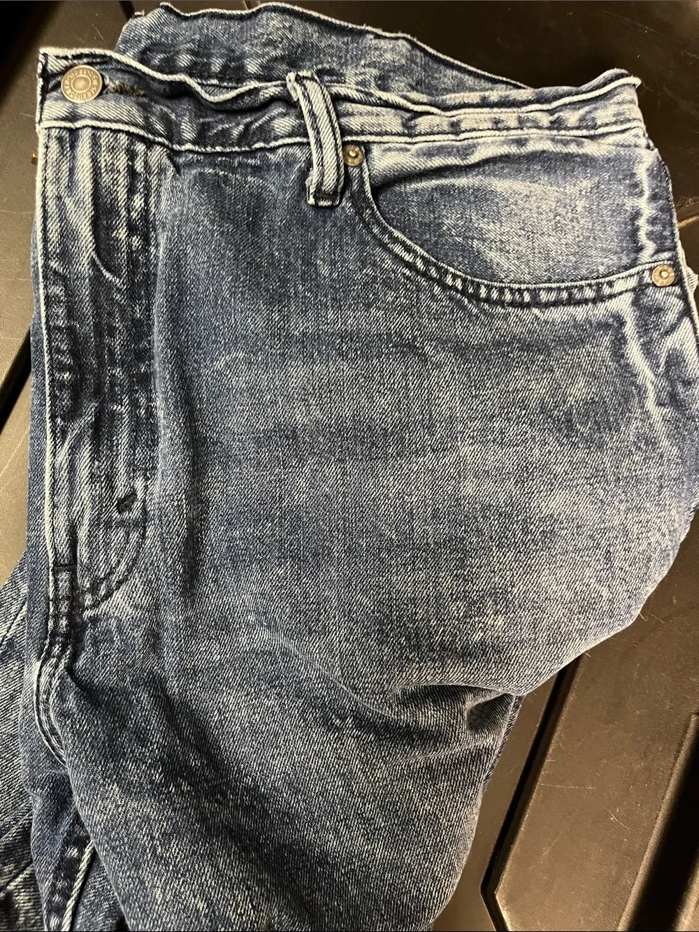 Levis relaxed fit
